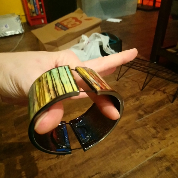 Statement Jewelry: 2 Necklaces, 2 Bracelets, Watch - Picture 3 of 7